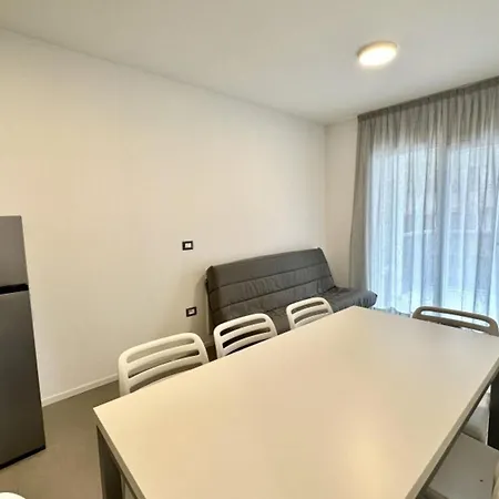 Flat With Pool Access And Terrace Bibione