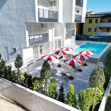 Apartment Flat With Pool Access And Terrace Bibione